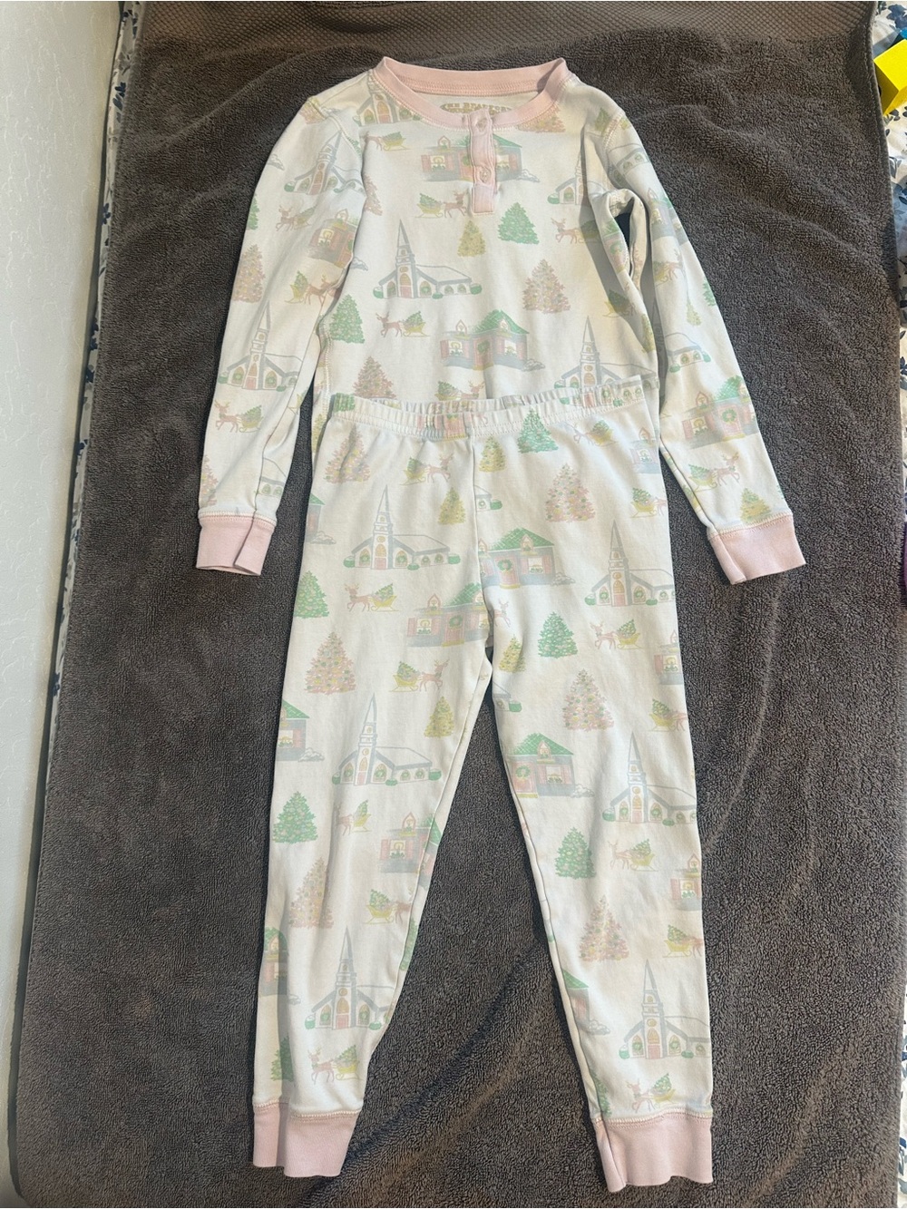The Beaufort Bonnet Company Kids Holiday Village Pajama Set - Pink Trim